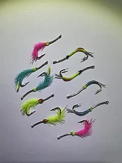 Мушка на корюшку уневерсальная